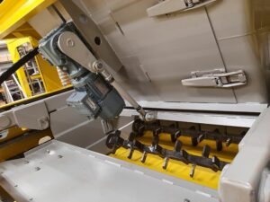 Concrete block machine. Machine for making concrete blocks, bricks, paver stones, hollow stones, insulated blocks. MEC Evolution-20. Mecmetal